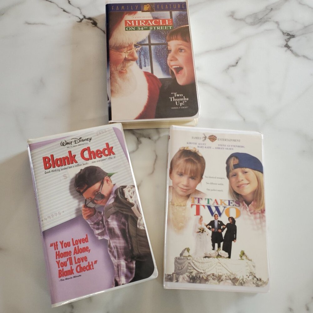 3 Vintage Family VHS Movies Miracle on 34th Street, It Take Two, Black Check